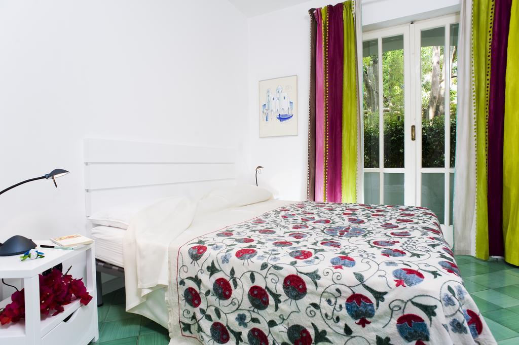 Appartamenti Le Pleiadi - Succhivo D'Ischia Sant'Angelo  部屋 写真